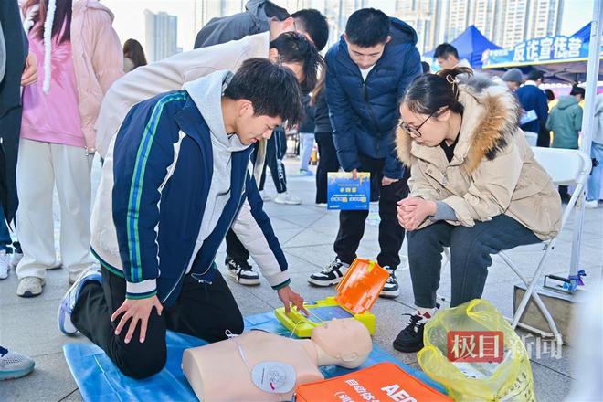 华”武汉理工大学“数智”学生社区上线龙8国际点此进入开在宿舍楼下的“嘉年(图2)