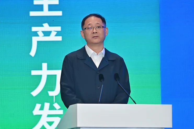025（第二届）产教融合发展大会在泸州开幕构建产教融合新格局赋能新质生产力发展——2(图8)